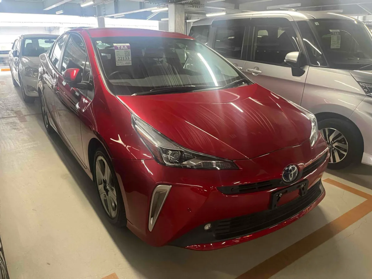 Toyota Prius S TOURING HYBRID AUTOMATIC 1.8 PETROL
