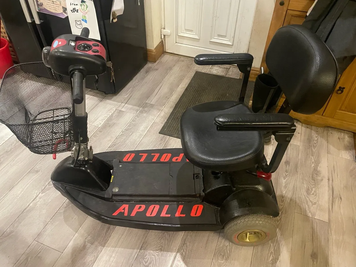 Mobility scooter - Image 1