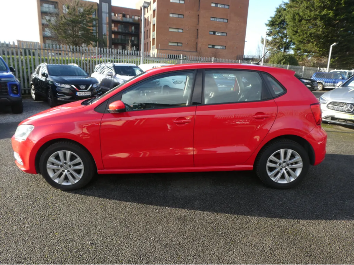 Volkswagen Polo TSI Bluemotion - Image 3