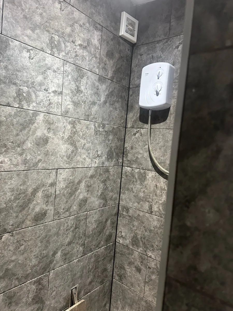 Room for rent - Image 4