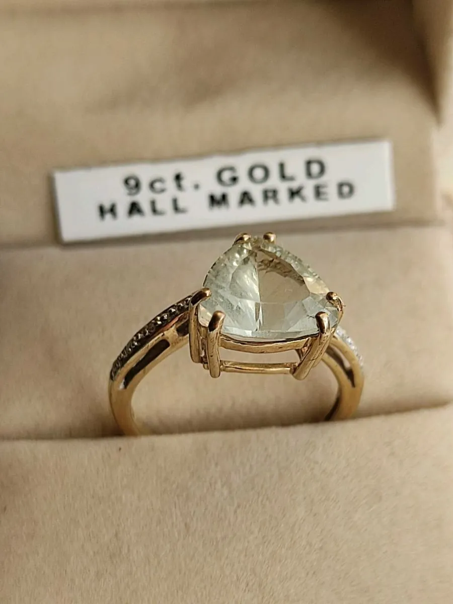 9ct Gold . Birmingham. Diamond, Chrysoprase. - Image 2