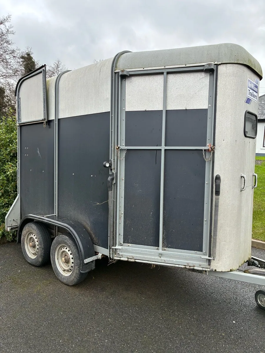 Ifor Williams Horse Box - Image 4