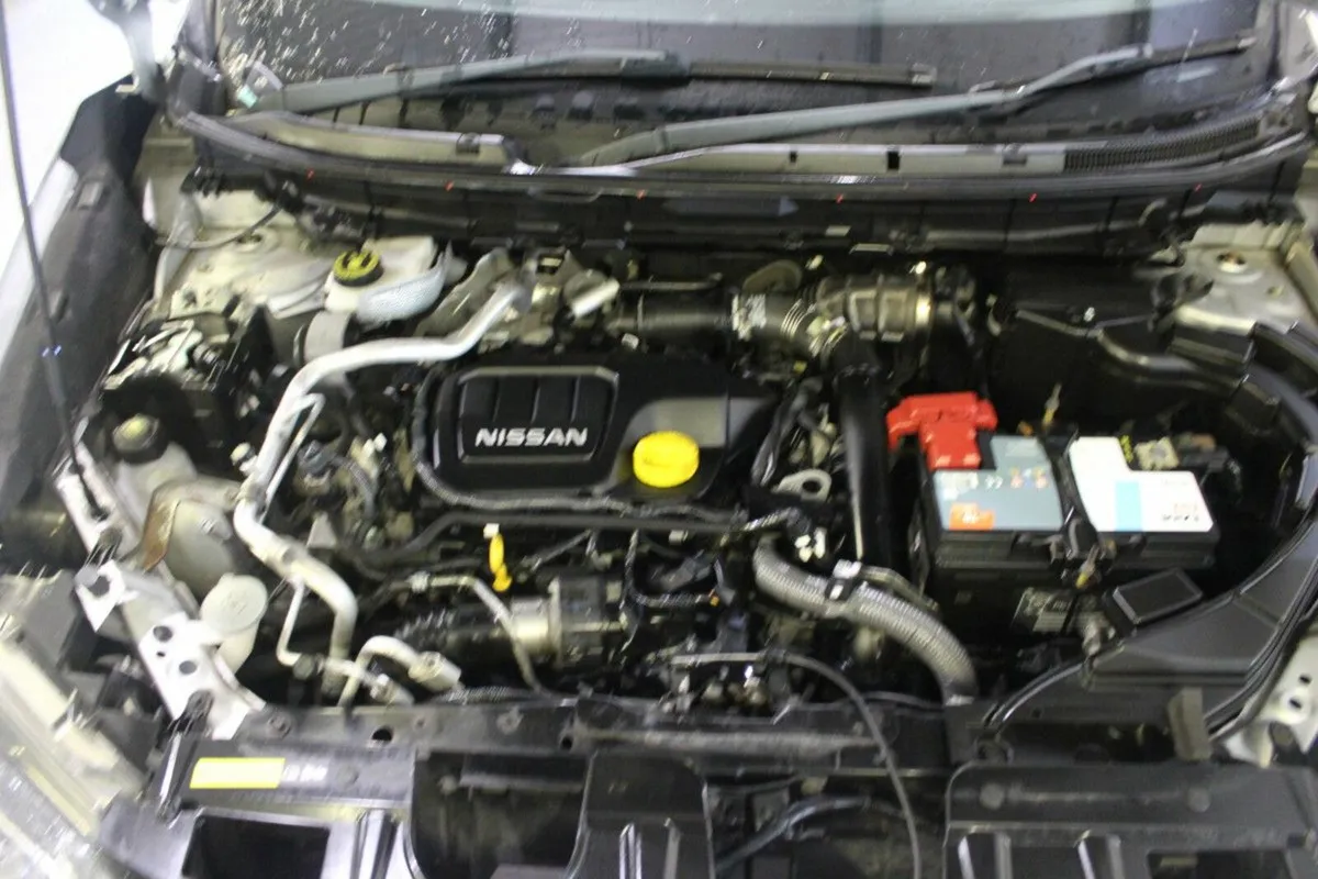 Nissan X-Trail 1.6d XE DSL E6 (5Seater) - Image 4