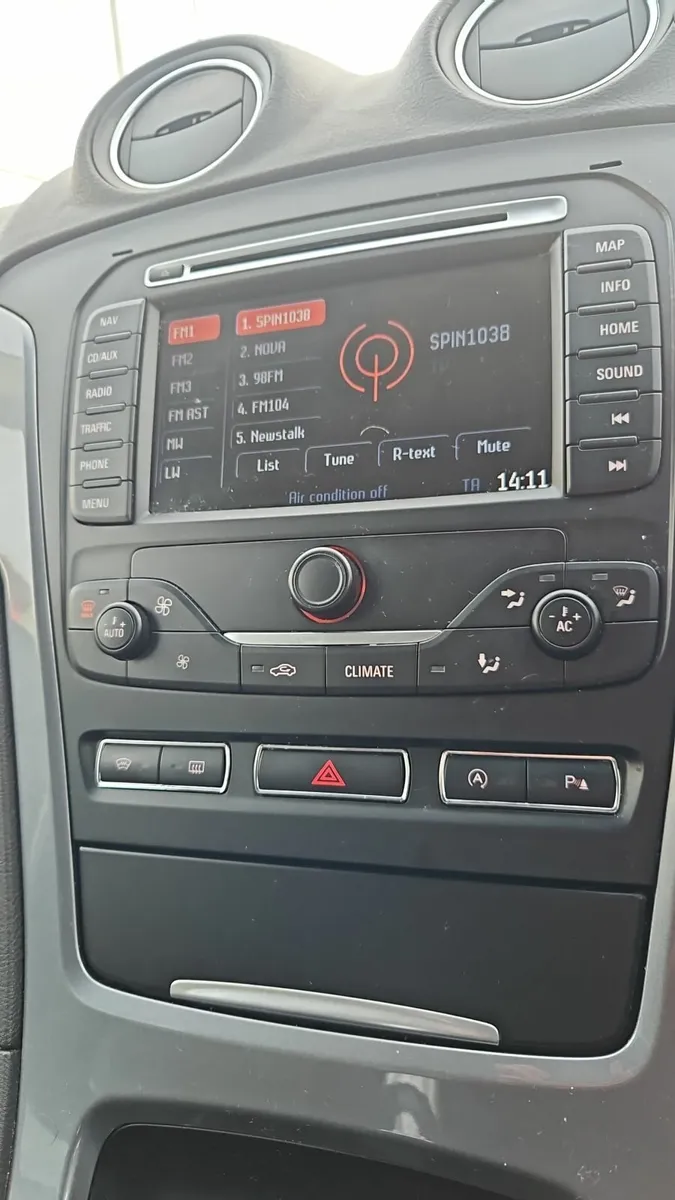 Ford Mondeo 2013 - Image 2