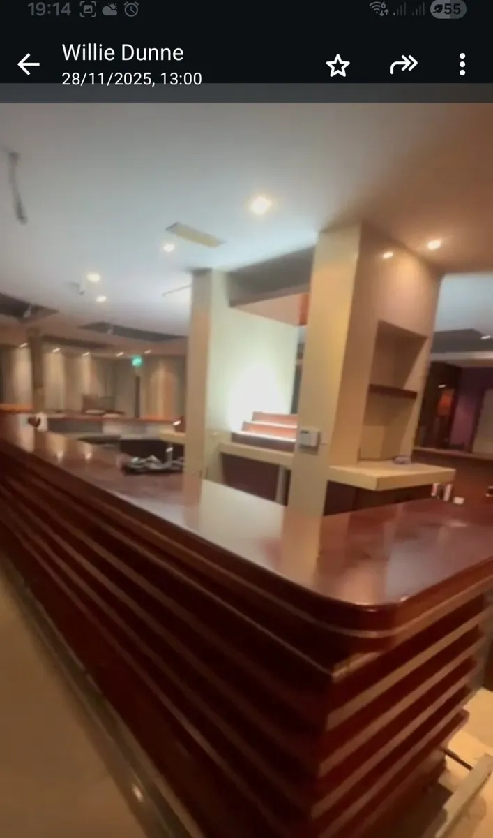 Superb wooden bar - Image 2
