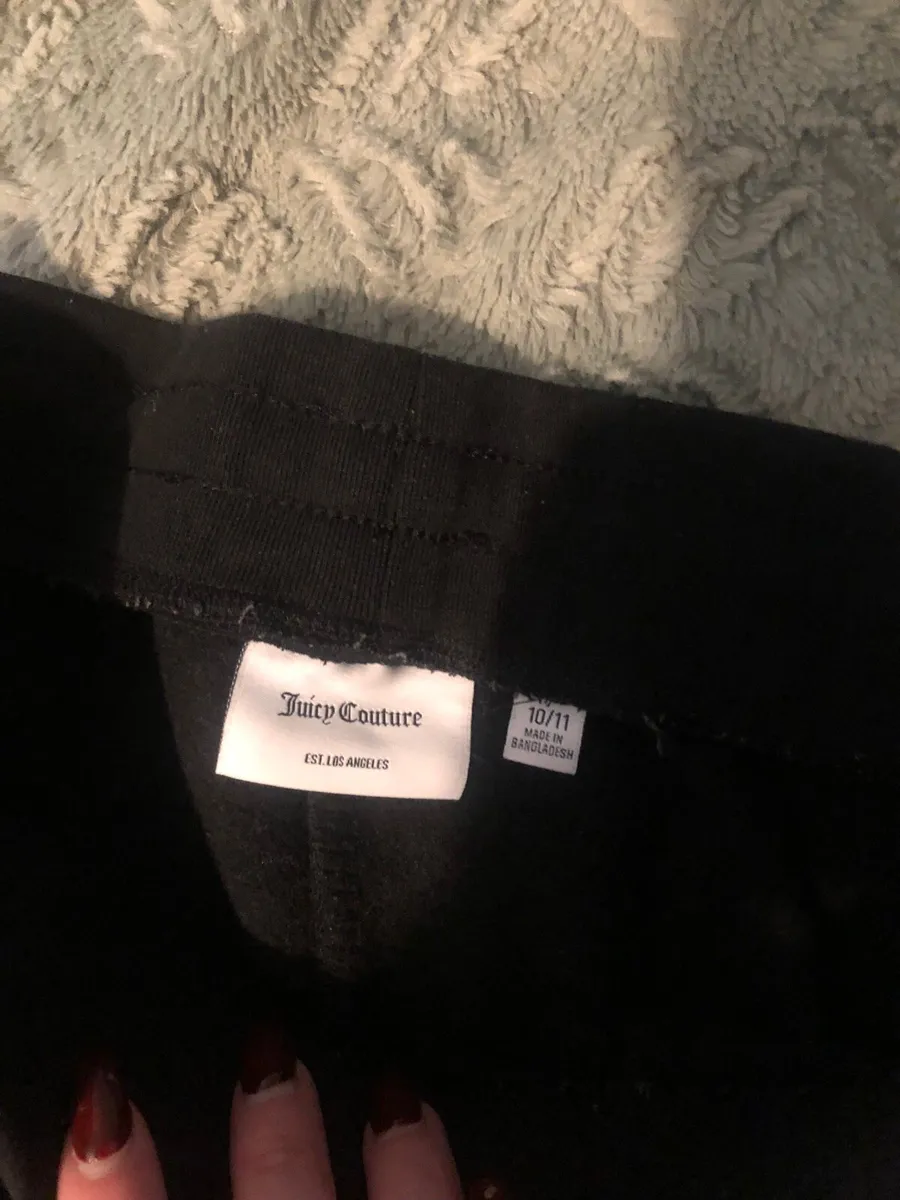 Kids juicy couture tracksuit age 10-11 - Image 3