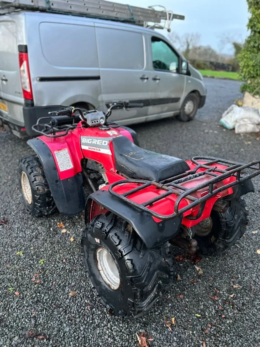 Honda big red - Image 1