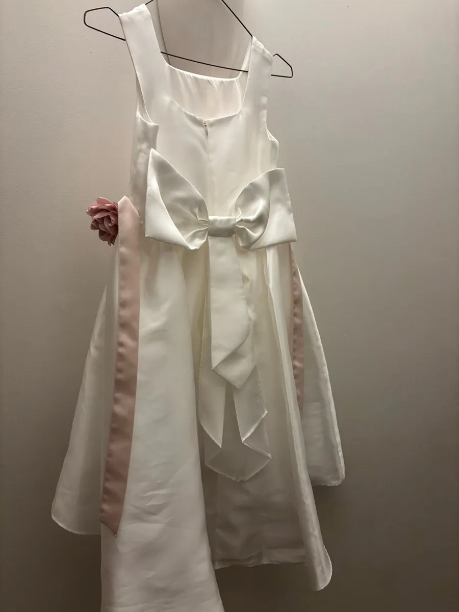 Flower girls dresses - Image 2