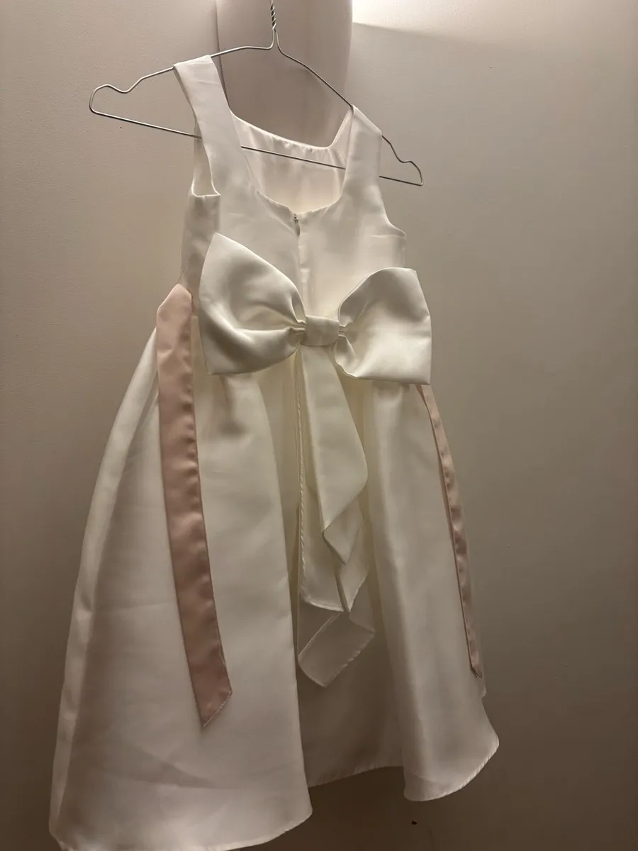 Flower girls dresses - Image 4