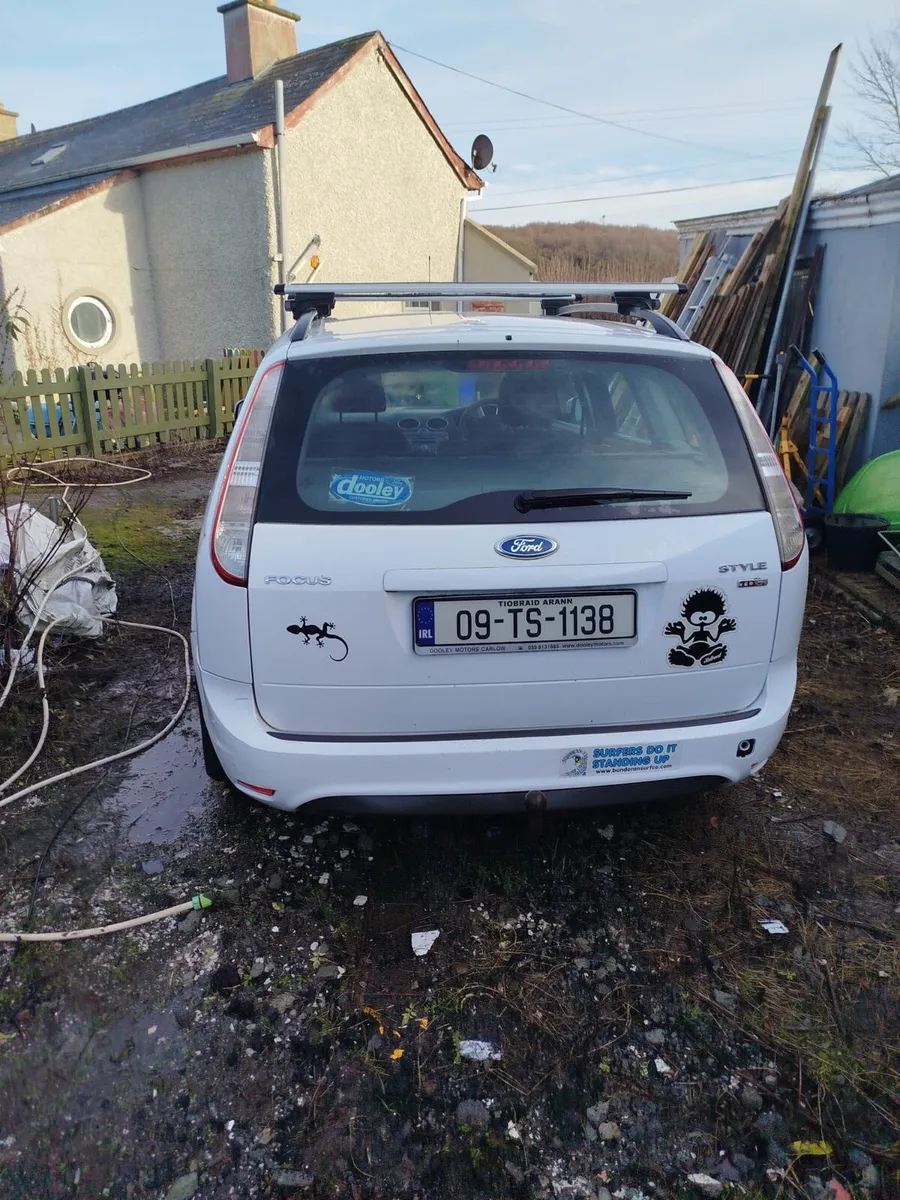 Ford Focus - Image 2