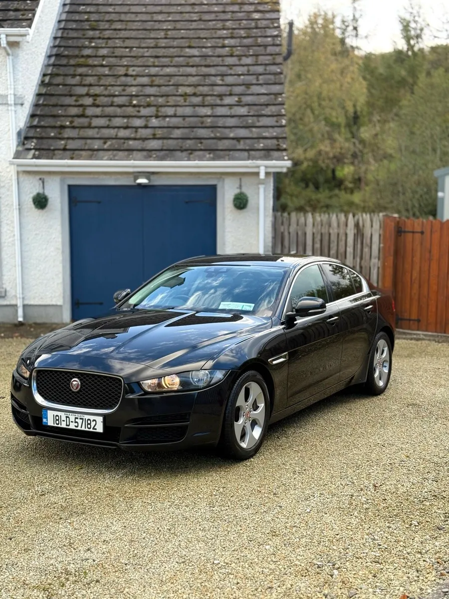 2018 Jaguar XE Prestige Automatic - Image 2