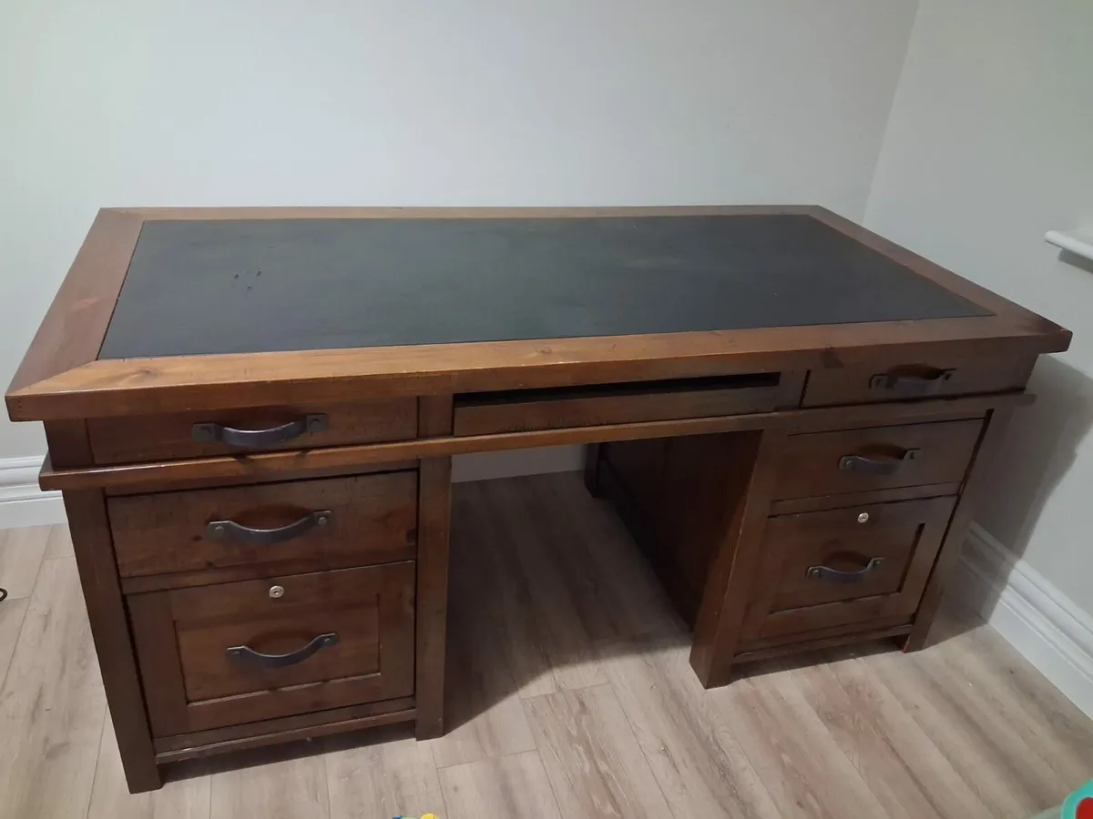 Mahogany Office desk and a filing Cabinet - Image 4