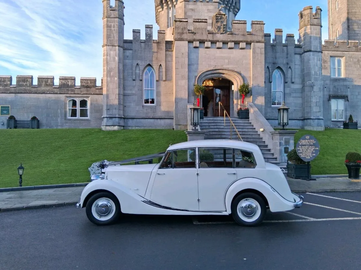 Wedding car - Image 2