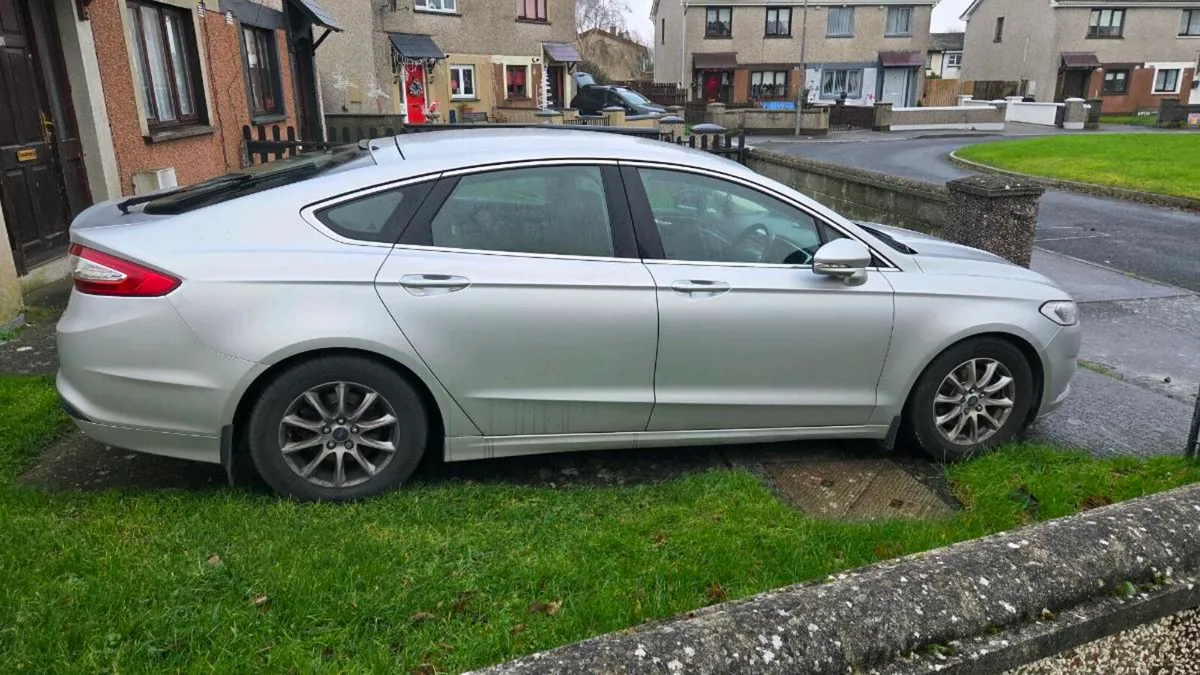 2016 Ford Mondeo 1.5 TDCI ZETEC - Image 4