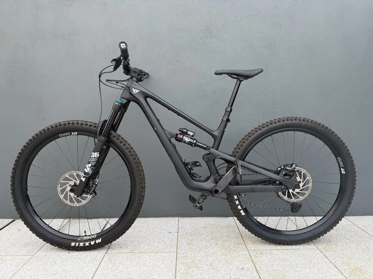 YT Jeffsy 29 CORE 3 Black Magic M - Image 2