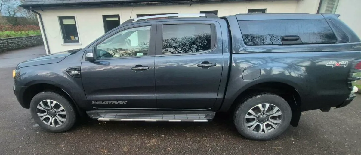Ford Ranger Wildtrak Automatic - Image 2