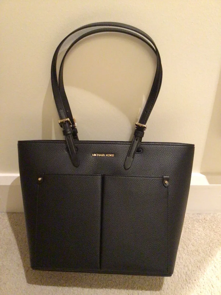 New Michael Kors Handbag - Image 1