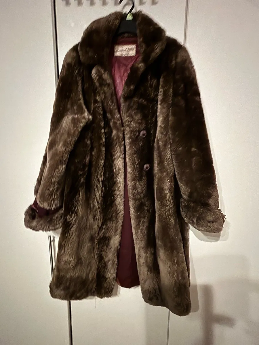 Women’s CLOTHES - Image 2