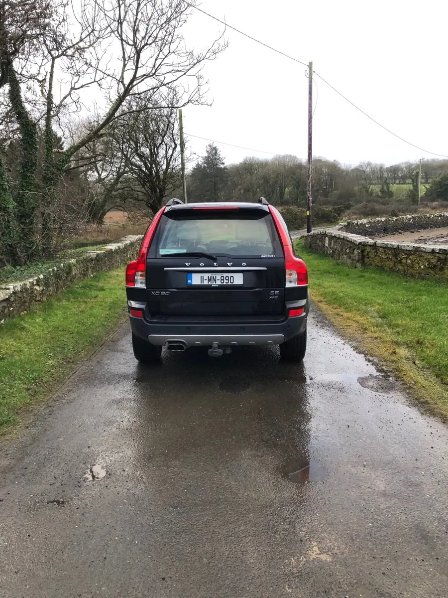 Volvo XC90 D5 AWD SE GT - Image 2