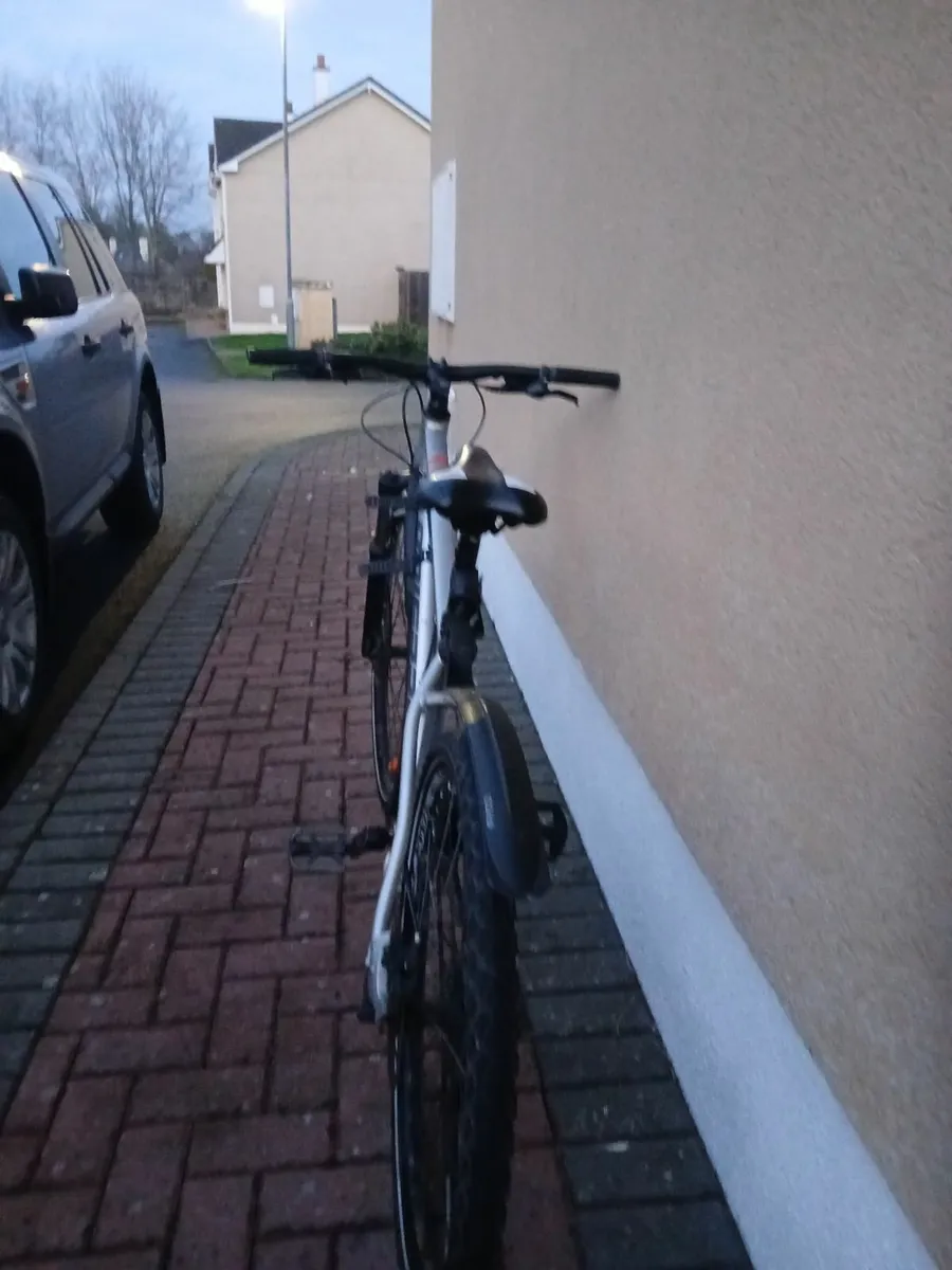 Mountain Bike - Image 4