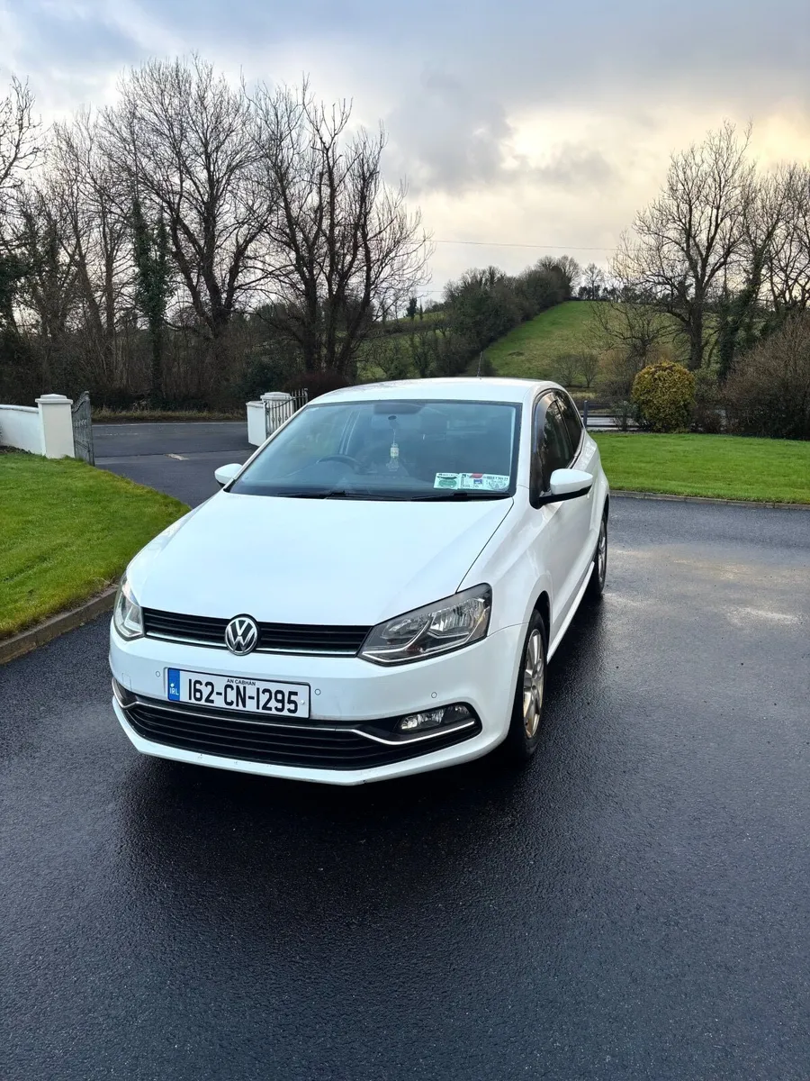 White 162 Volkswagen Polo - Image 2