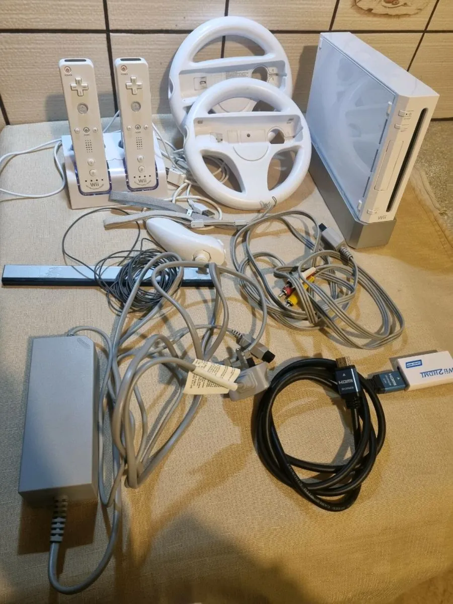 Nintendo Wii Console – Mario Kart Pack + Games & A - Image 4