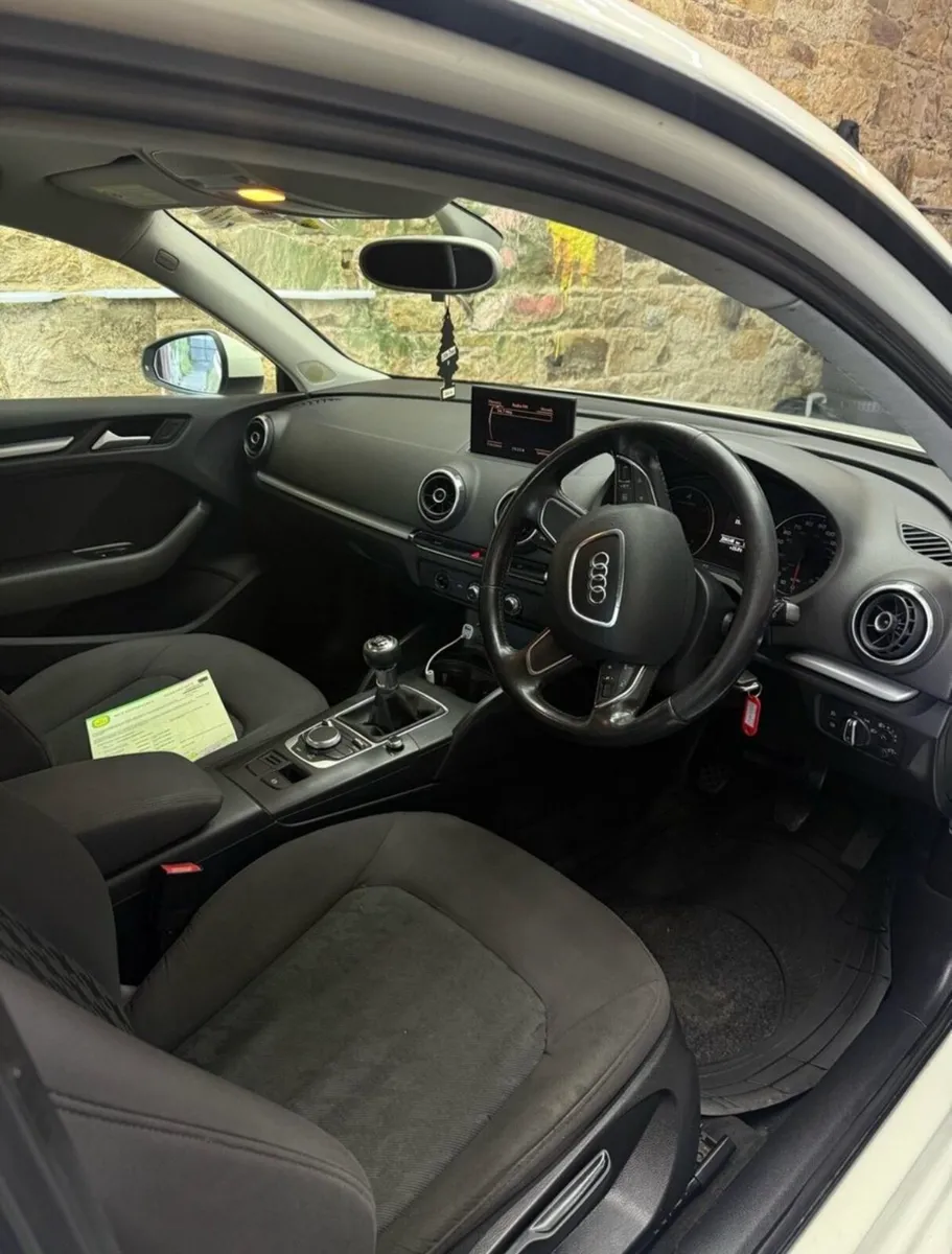 Audi A3 1.6 TDI SE 103 BHP - Image 4