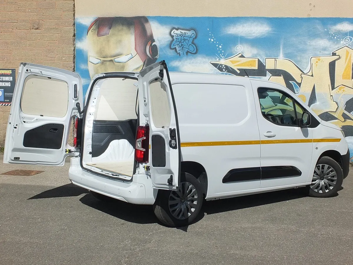 2024 Citroen Berlingo Small Panel Van - Image 2