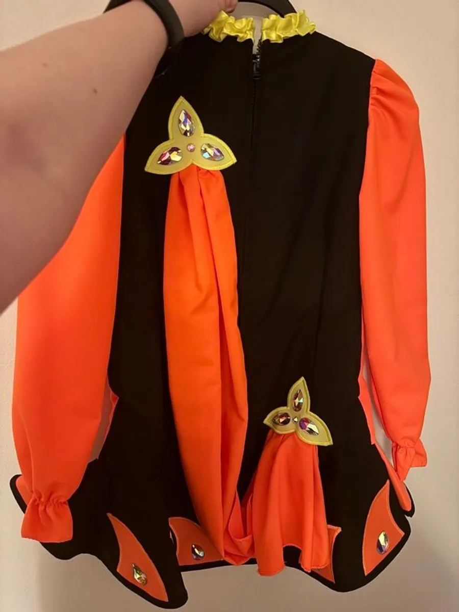 Irish dress - Image 4