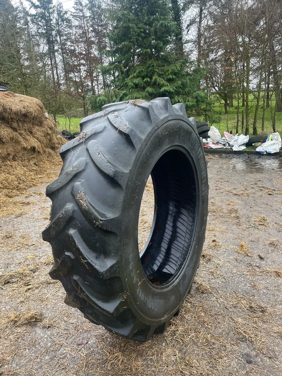 Tractor tyres - Image 1