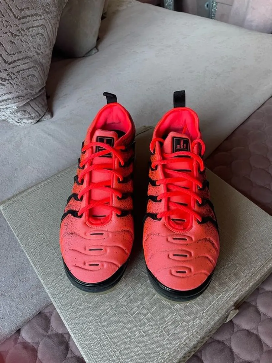 Nike VaporMax Plus - Image 1