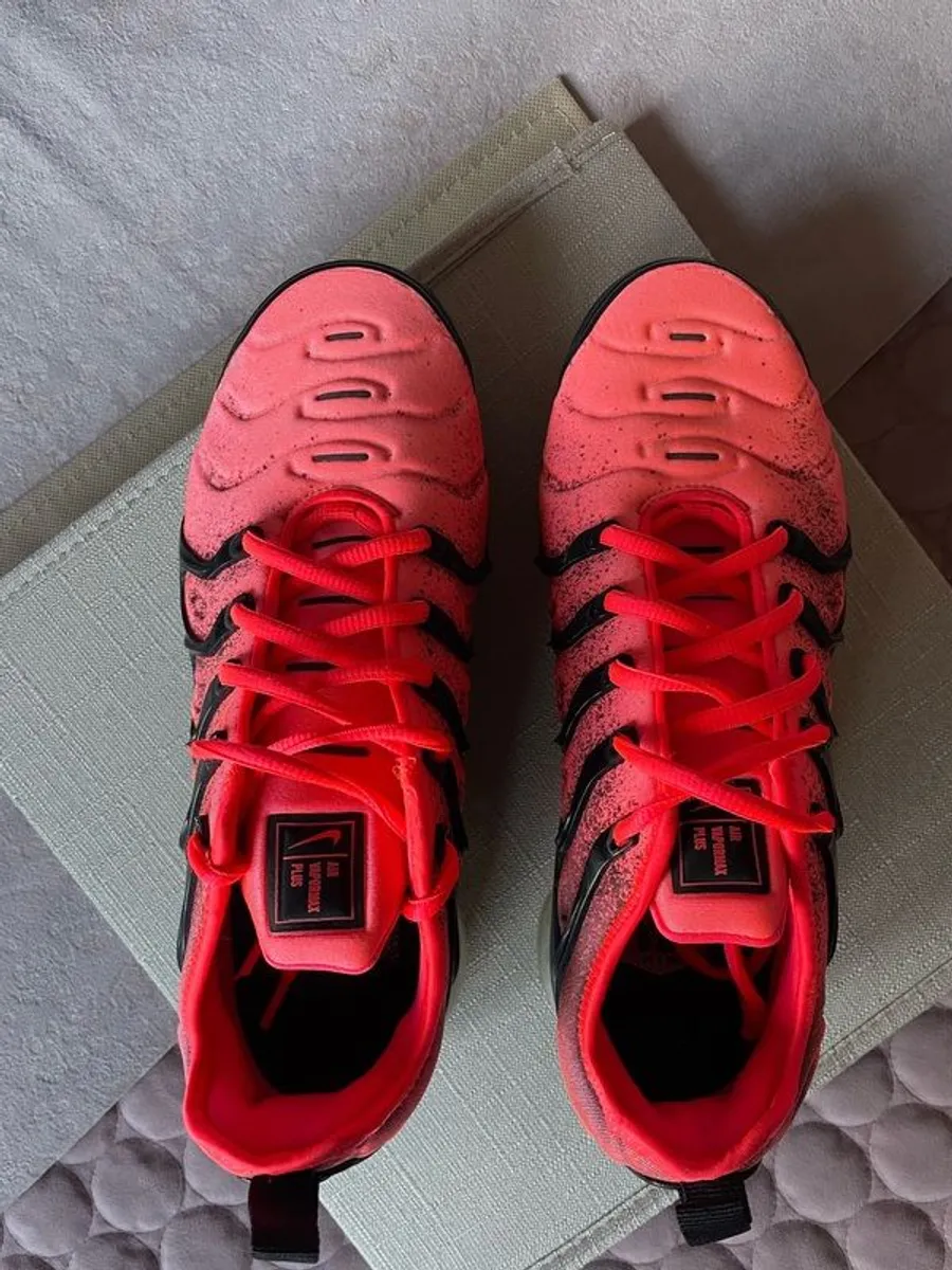 Nike VaporMax Plus - Image 2