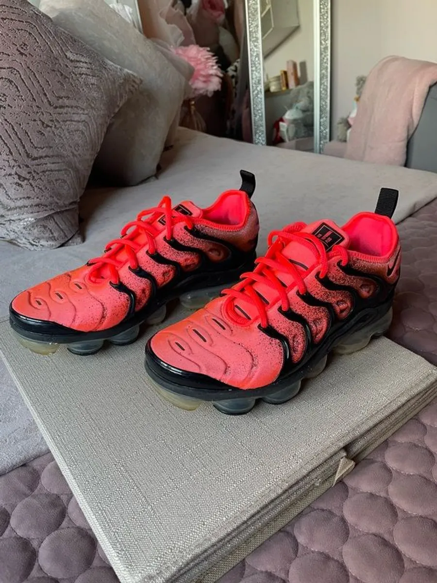 Nike VaporMax Plus - Image 3