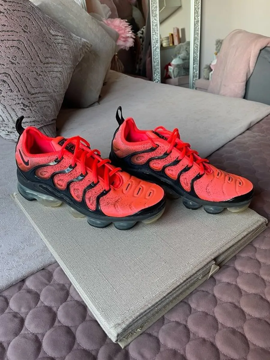 Nike VaporMax Plus - Image 4