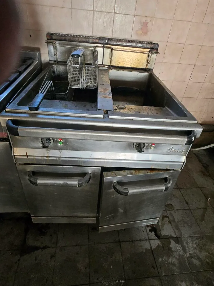 Catering equipment - Image 2