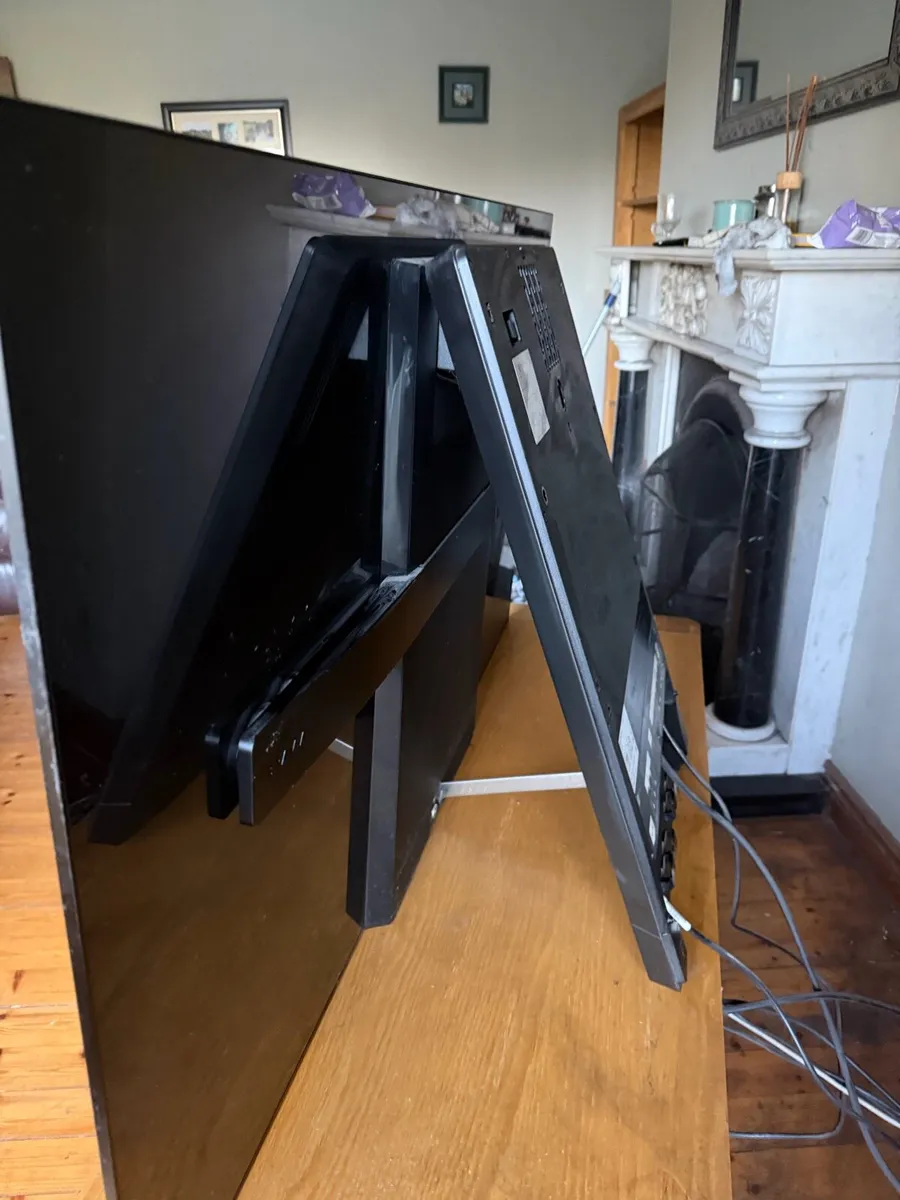 Sony Bravia and Samsung smart TV’s 55” - Image 2