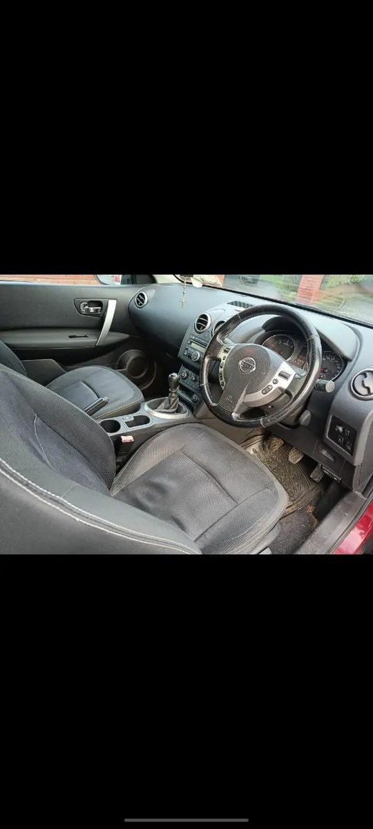 Nissan Qashqai 2010 - Image 4