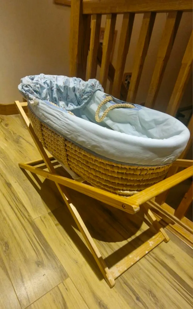 Moses Basket - Image 1