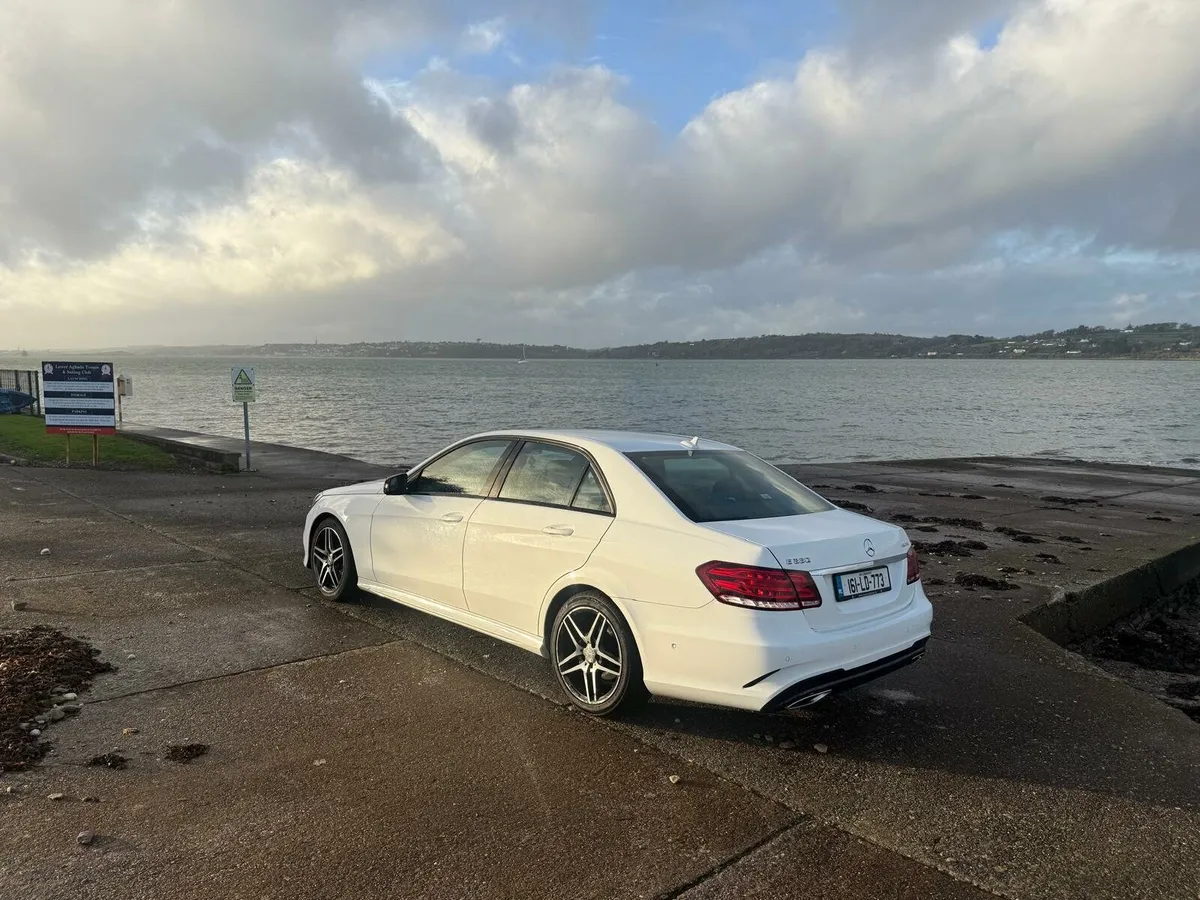 Mercedes-Benz E-Class Low Milage - Image 3