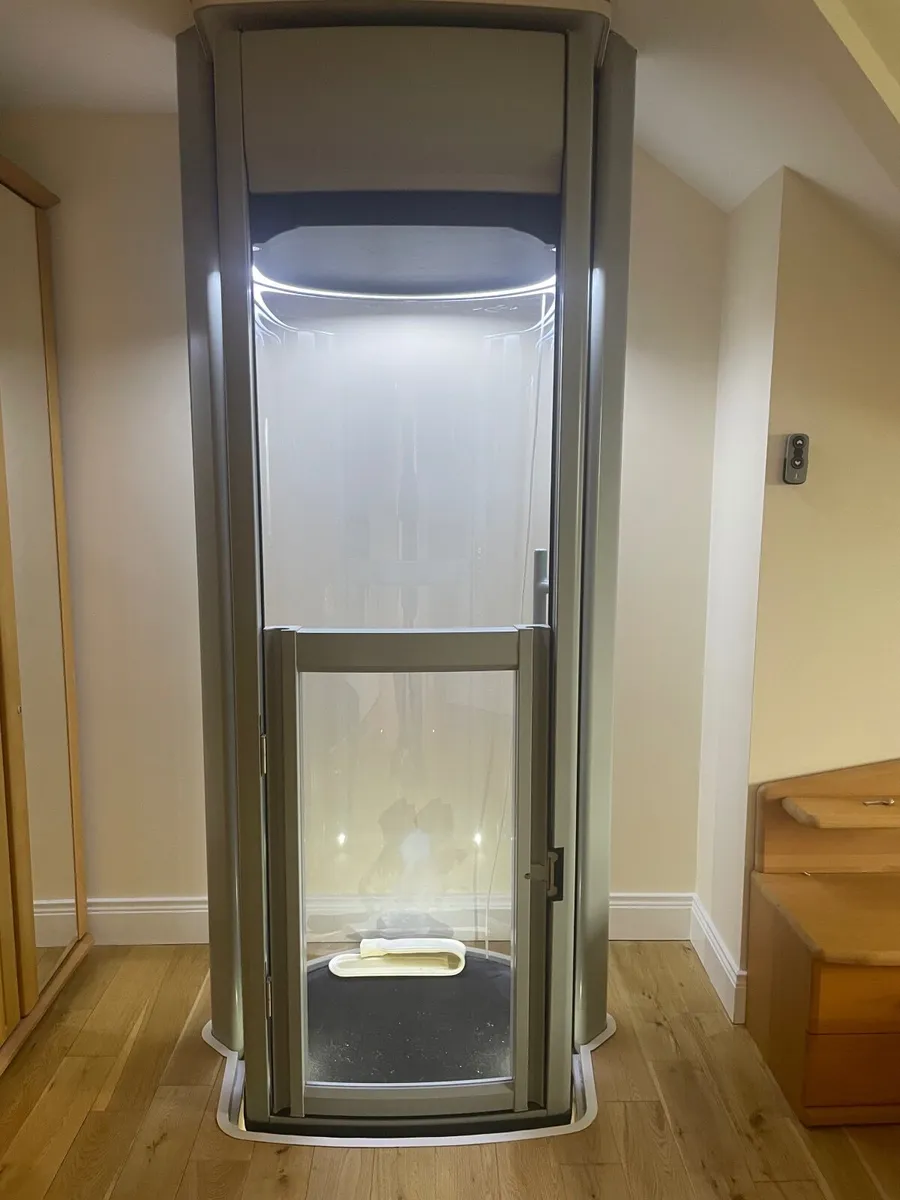 Personal lift - Image 1