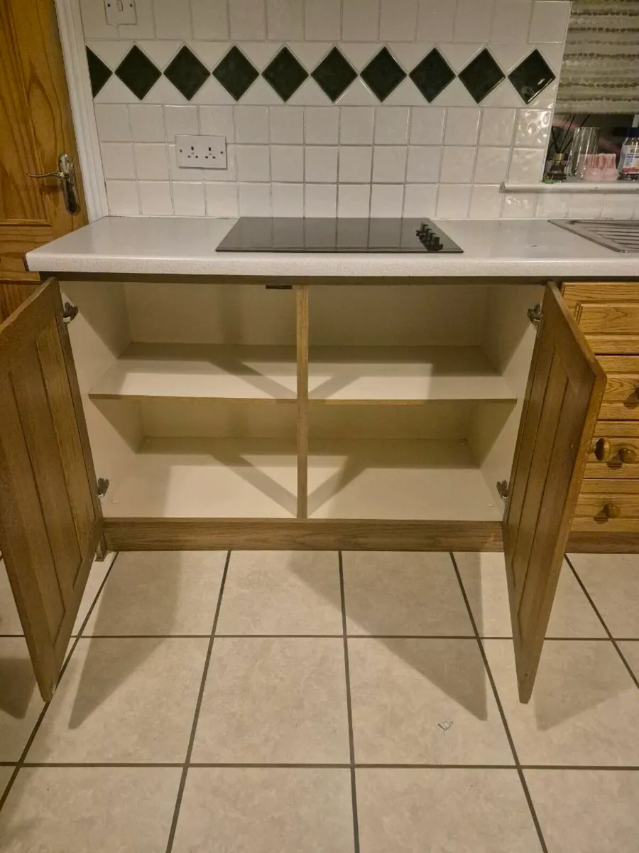 Kitchen cupboard - Image 2
