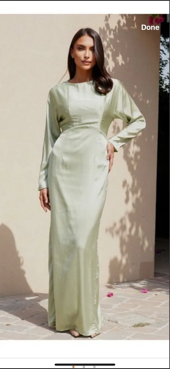 Floor length dress new - Image 1