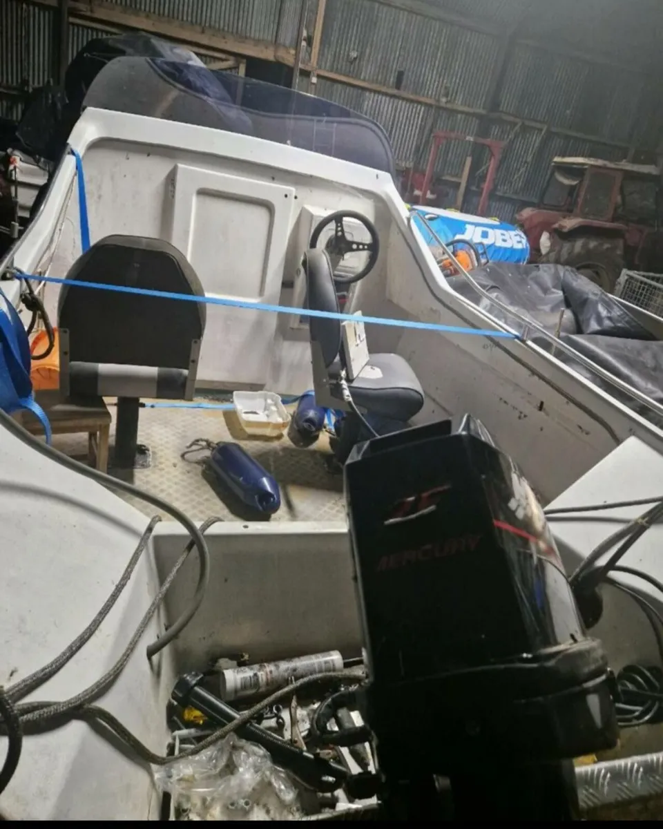 Fishing boat forsale - Image 4