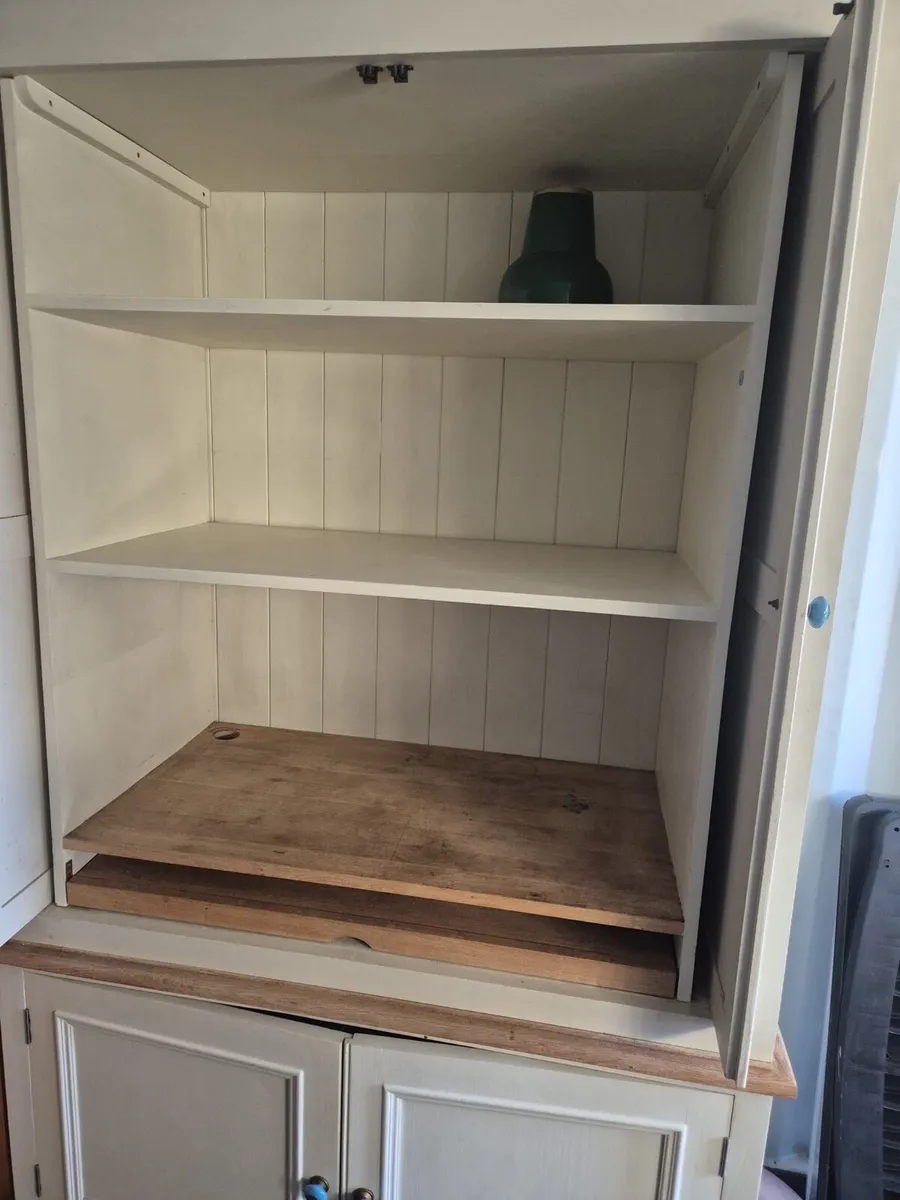 Neptune dresser/workstation - Image 2