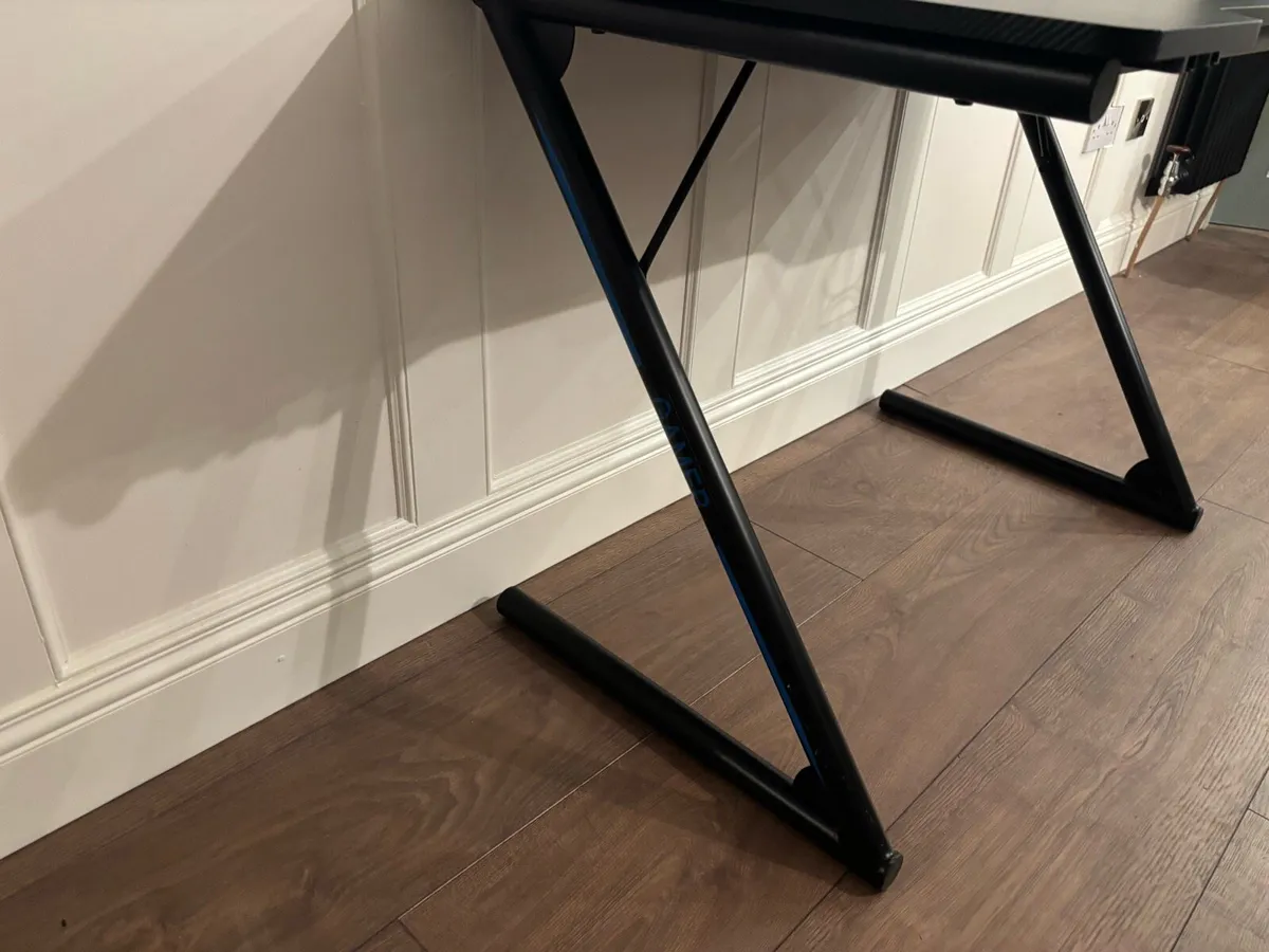 Gaming/office desk - Image 3