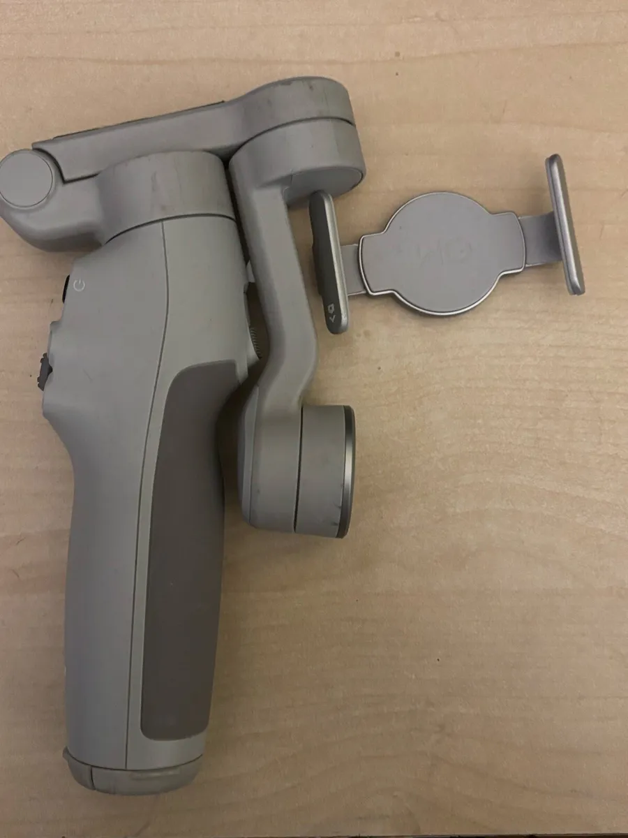 DJI osmo mobile 7 - Image 1