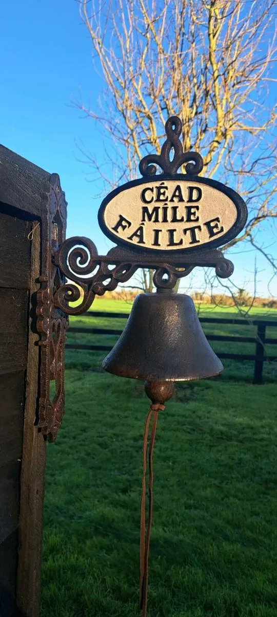 Cead mile falta cast iron bell - Image 1