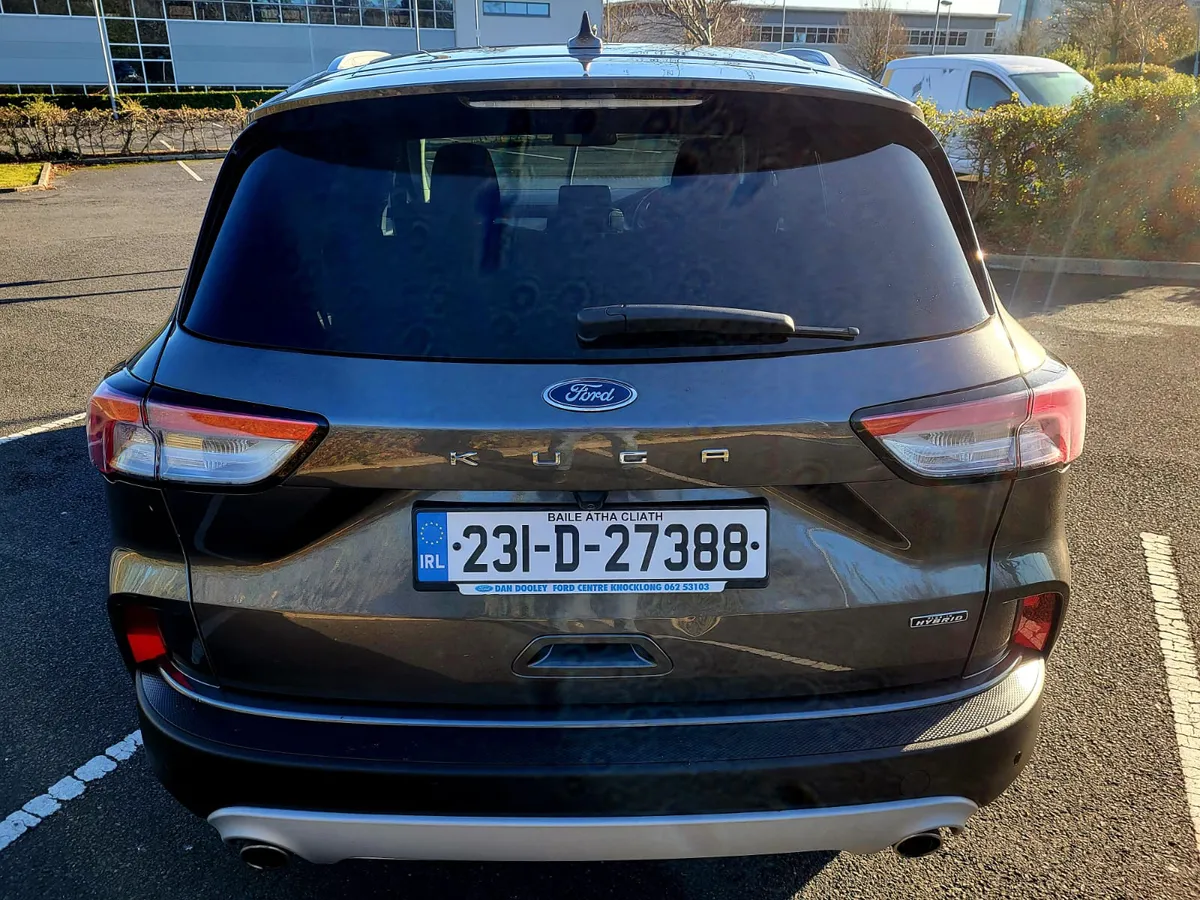 2023 FORD KUGA PHEV TITANIUM HYBRID - Image 4