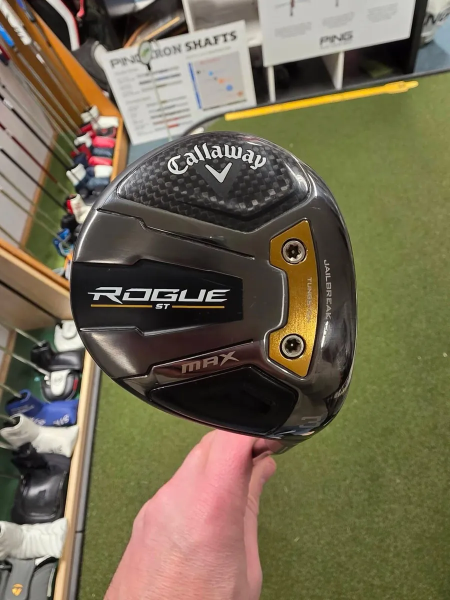 Callaway Rogue St Max 3 Wood - Image 1