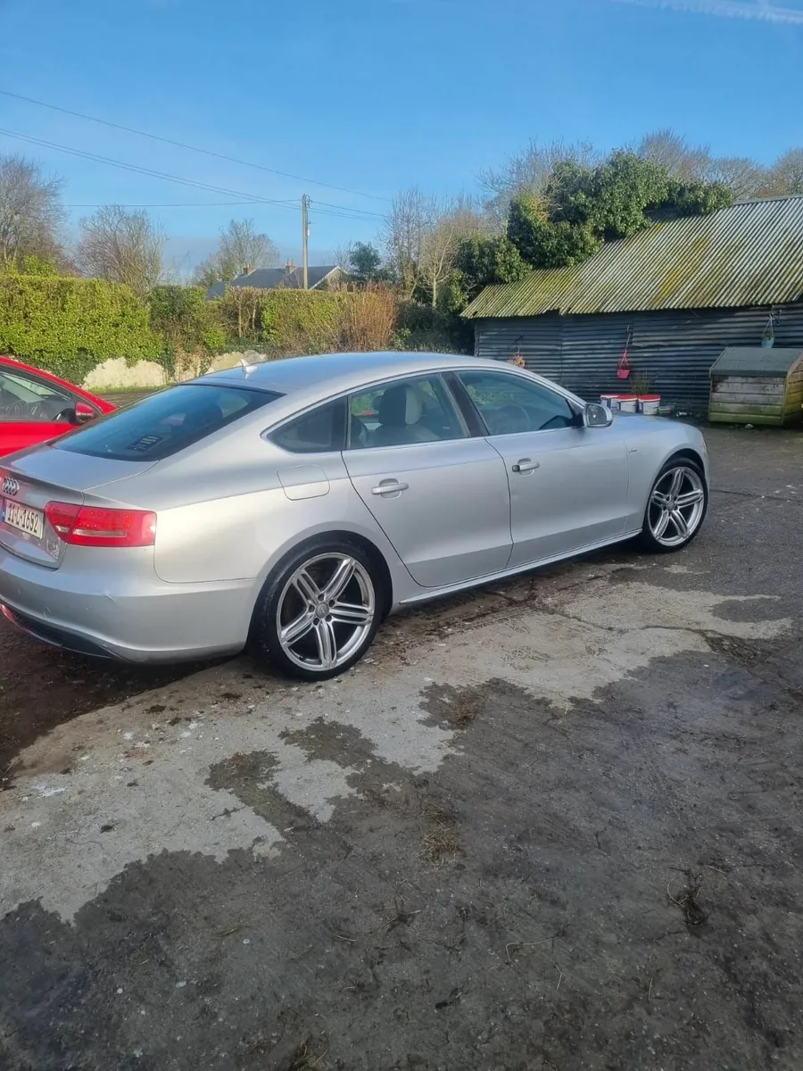 Audi A5 2011 - Image 1